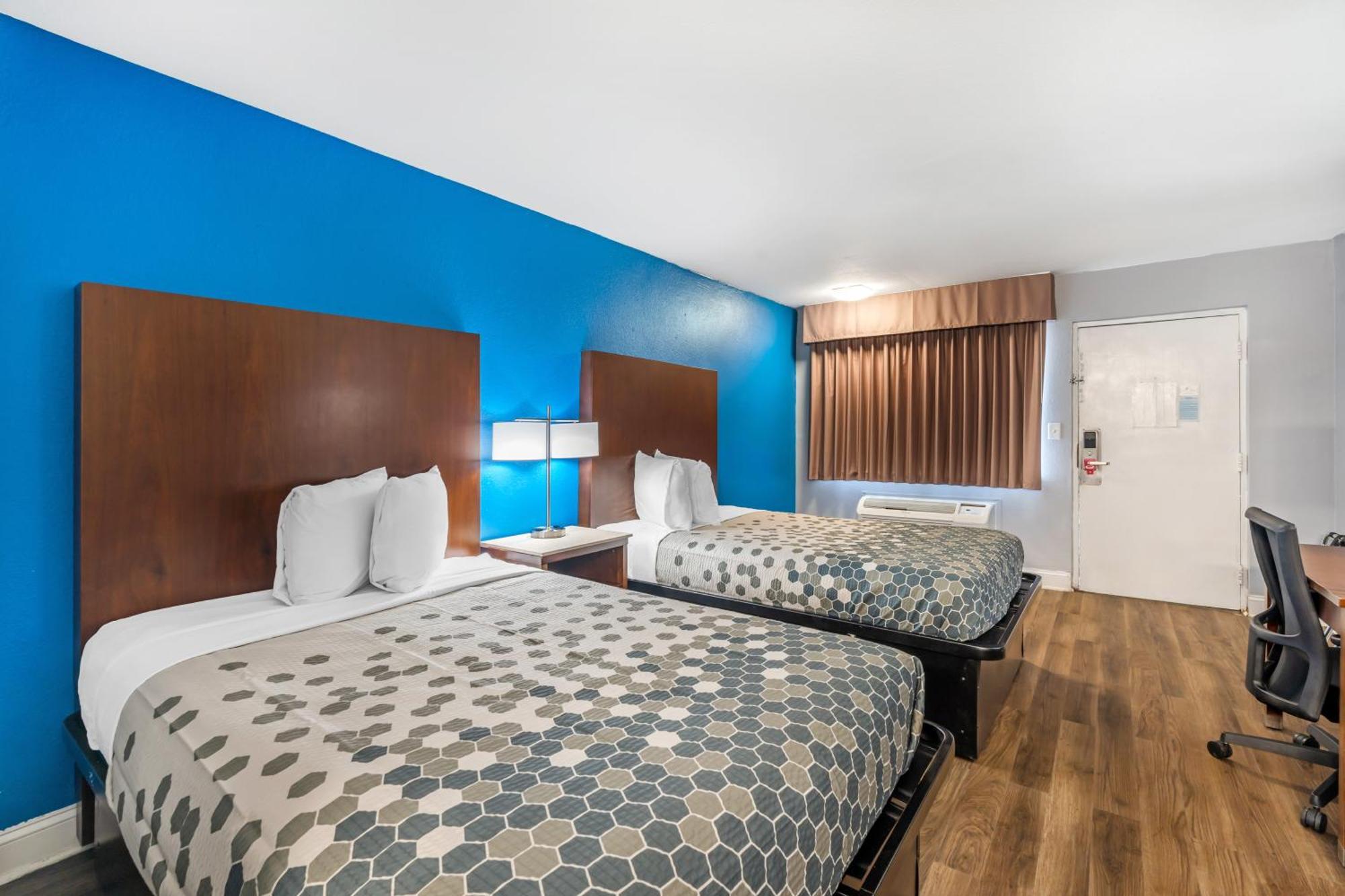 Econo Lodge Inn&Suites I-64&US 13 Virginia Beach Extérieur photo